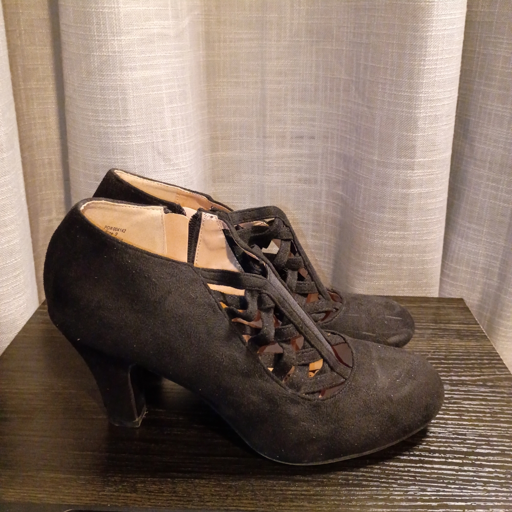 Elegant Black Women's Heels